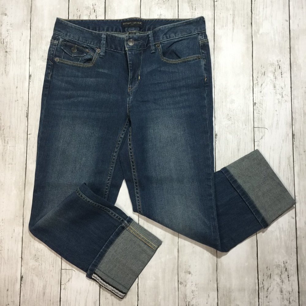 BANANA REPUBLIC Denim Capri  Pants